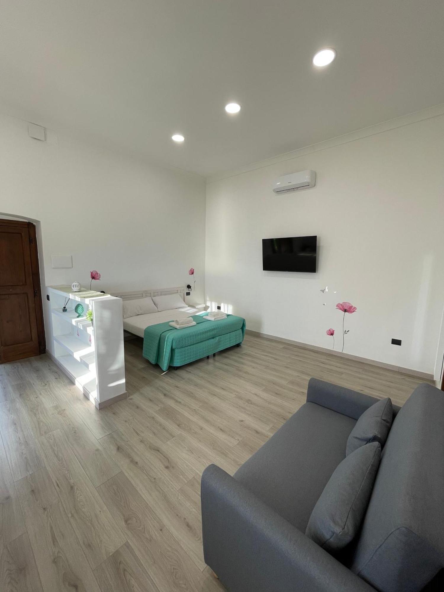 Liparulo Holiday House Massa Lubrense Bagian luar foto